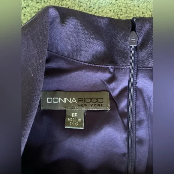 Donna Ricco NY dress, size 8P - Picture 3 of 4